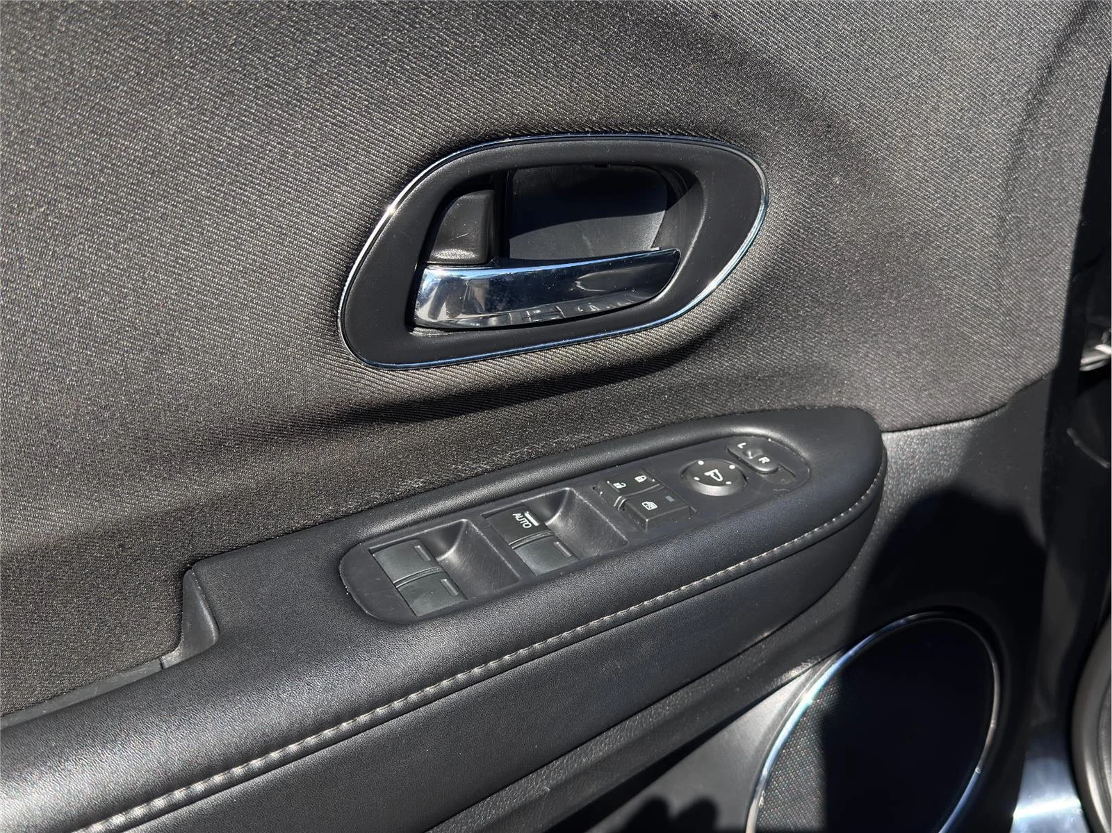 Used 2019 Crystal Black Pearl Honda EX image 8