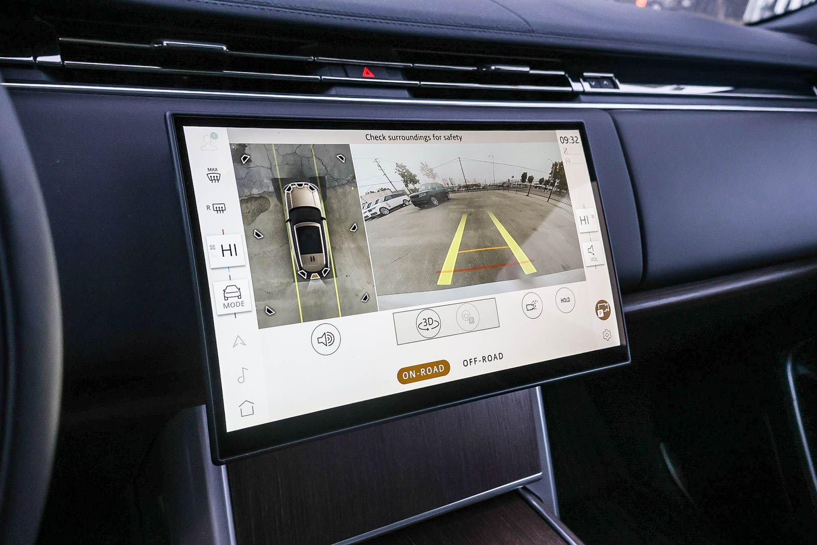 2025 Land Rover Range Rover SE - Photo 31
