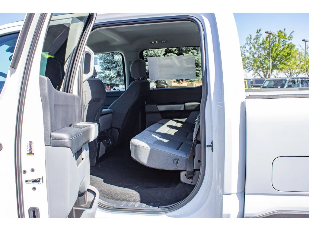 New 2026 OXFORD WHITE Ford XLT image 16