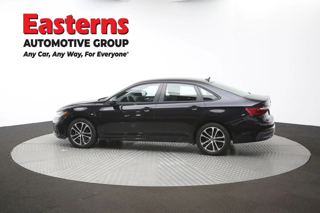 Used 2025 Black Volkswagen 1.5T Sport image 60