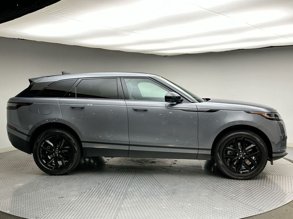 New 2026 Zadar Grey Land Rover S image 4