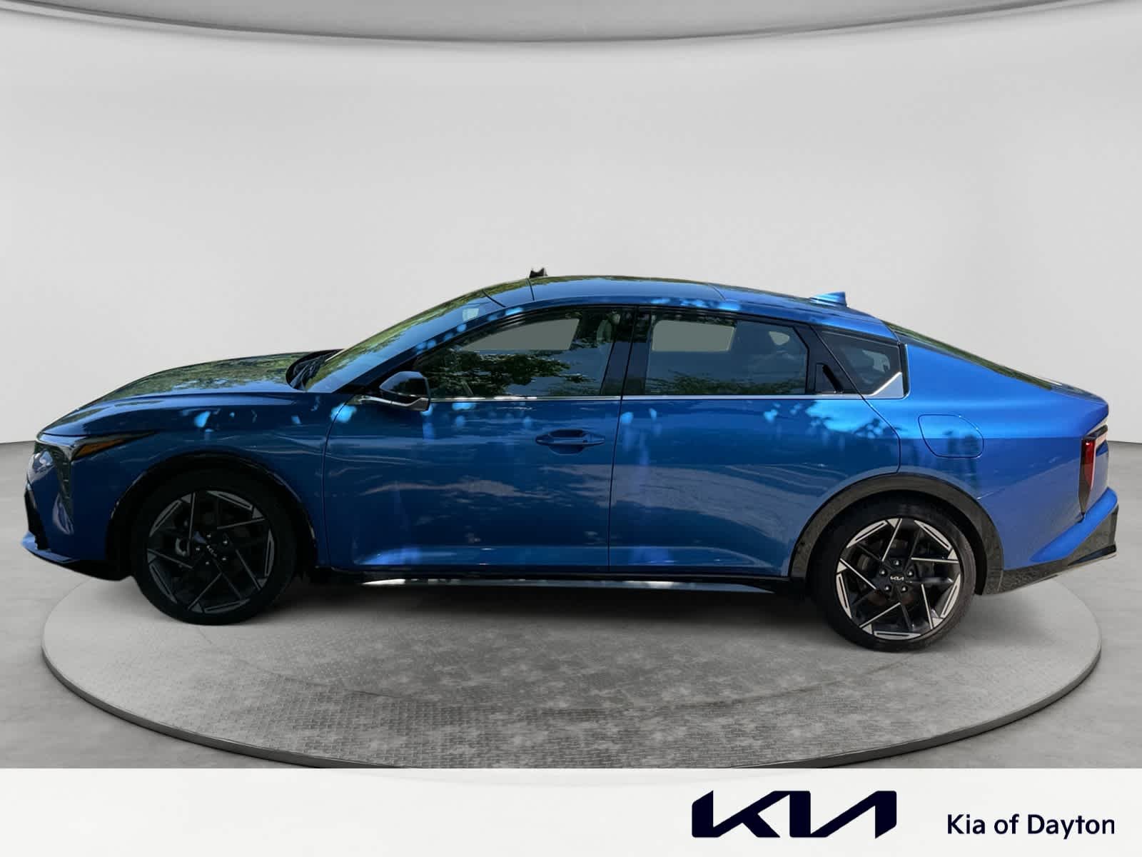 Certified Used 2025 Wave Blue Kia GT-Line image 8