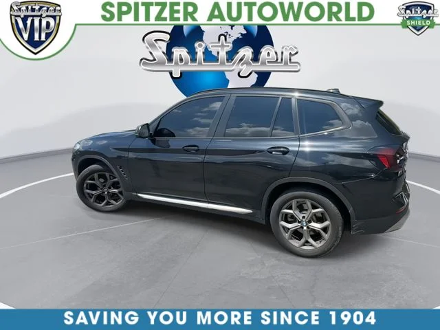 Used 2023 Black BMW xDrive30i image 7