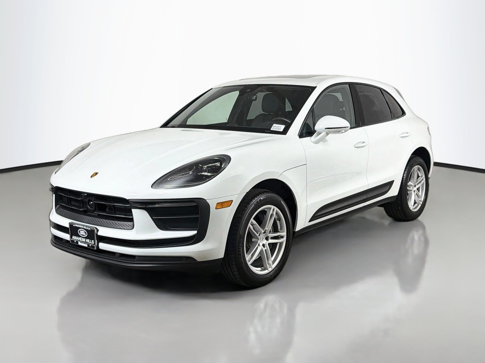 2024 Porsche Macan