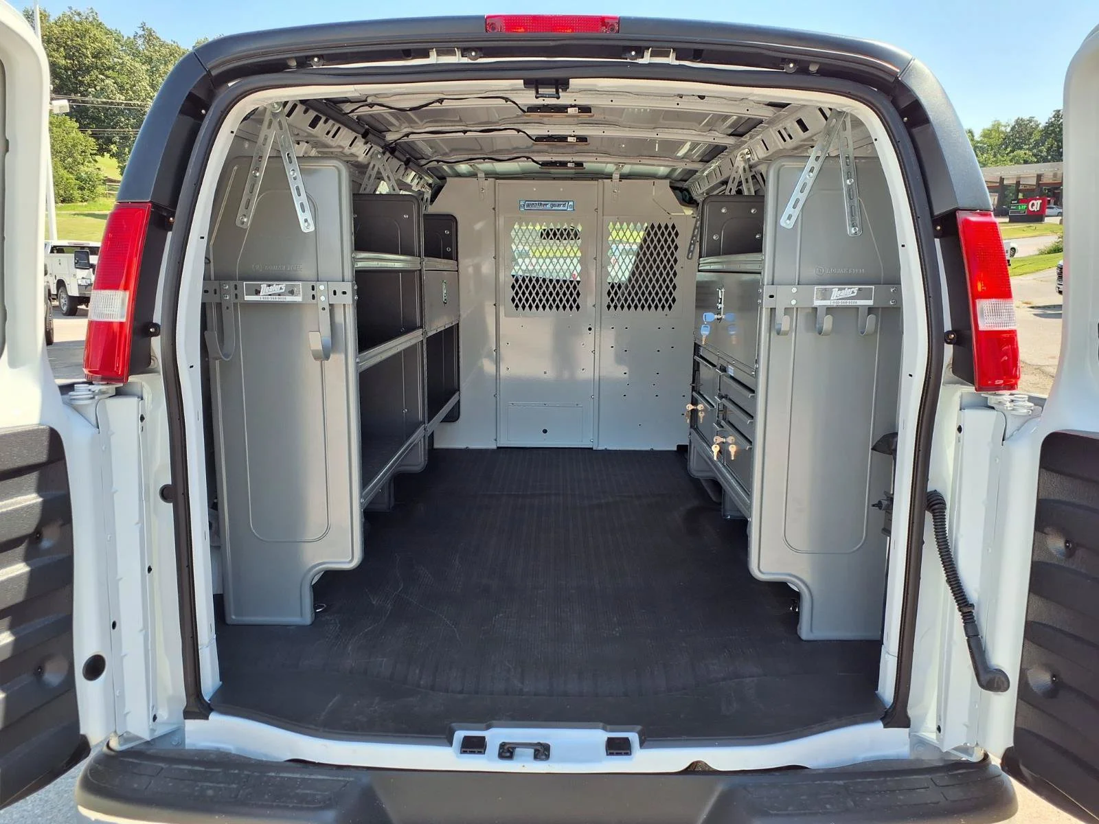 New 2026 Summit White GMC Work Van image 18