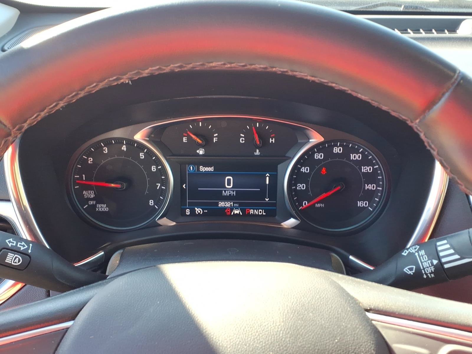 Used 2023 SUMMIT WHITE Chevrolet LT image 21