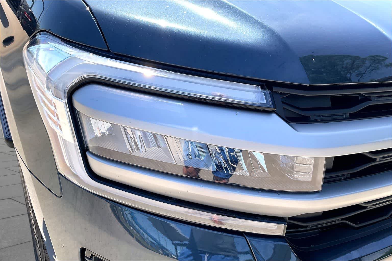 Used 2024 Stone Blue Metallic Ford XLT image 27