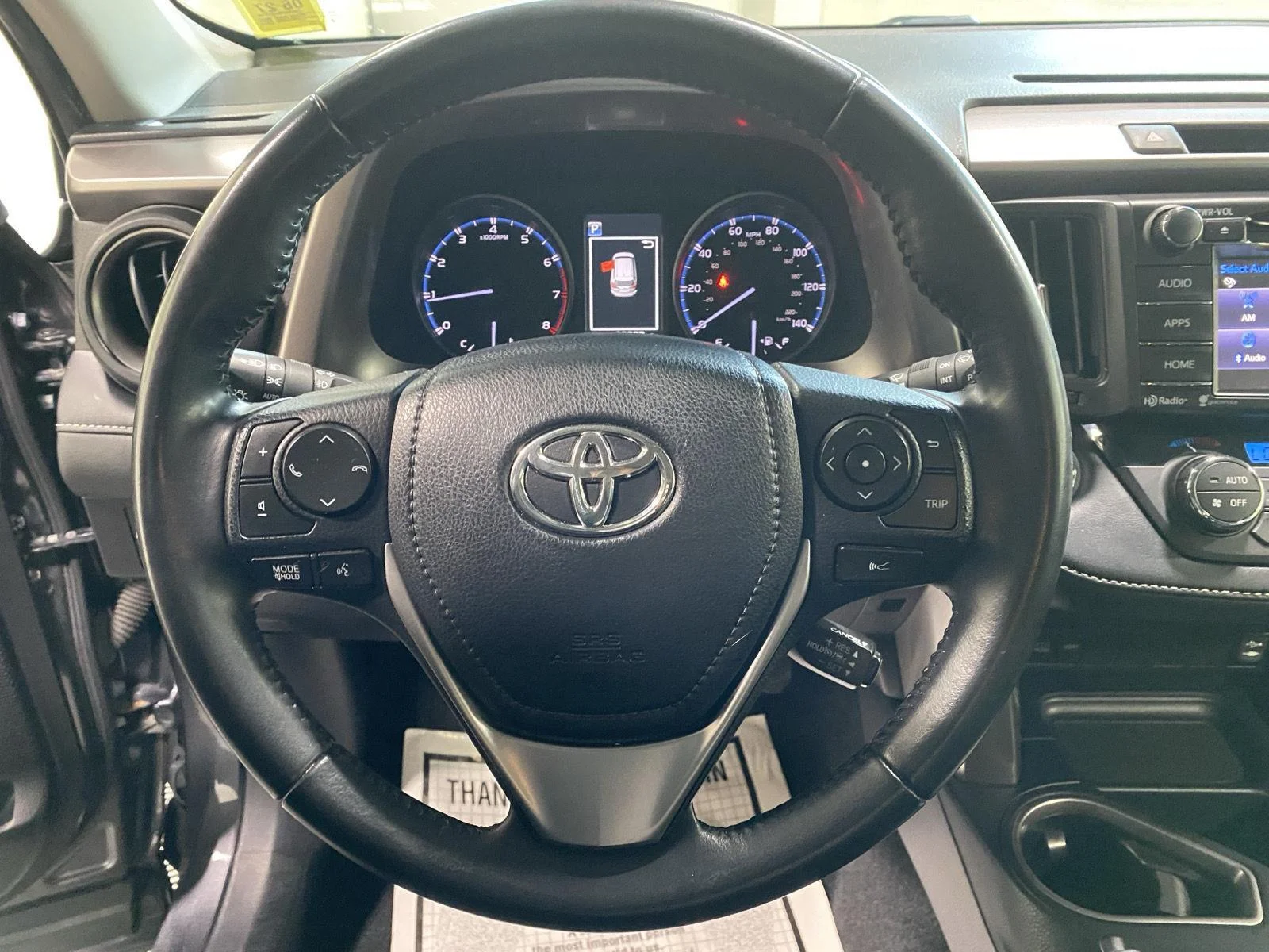 Used 2018 Magnetic Gray Metallic Toyota XLE image 21