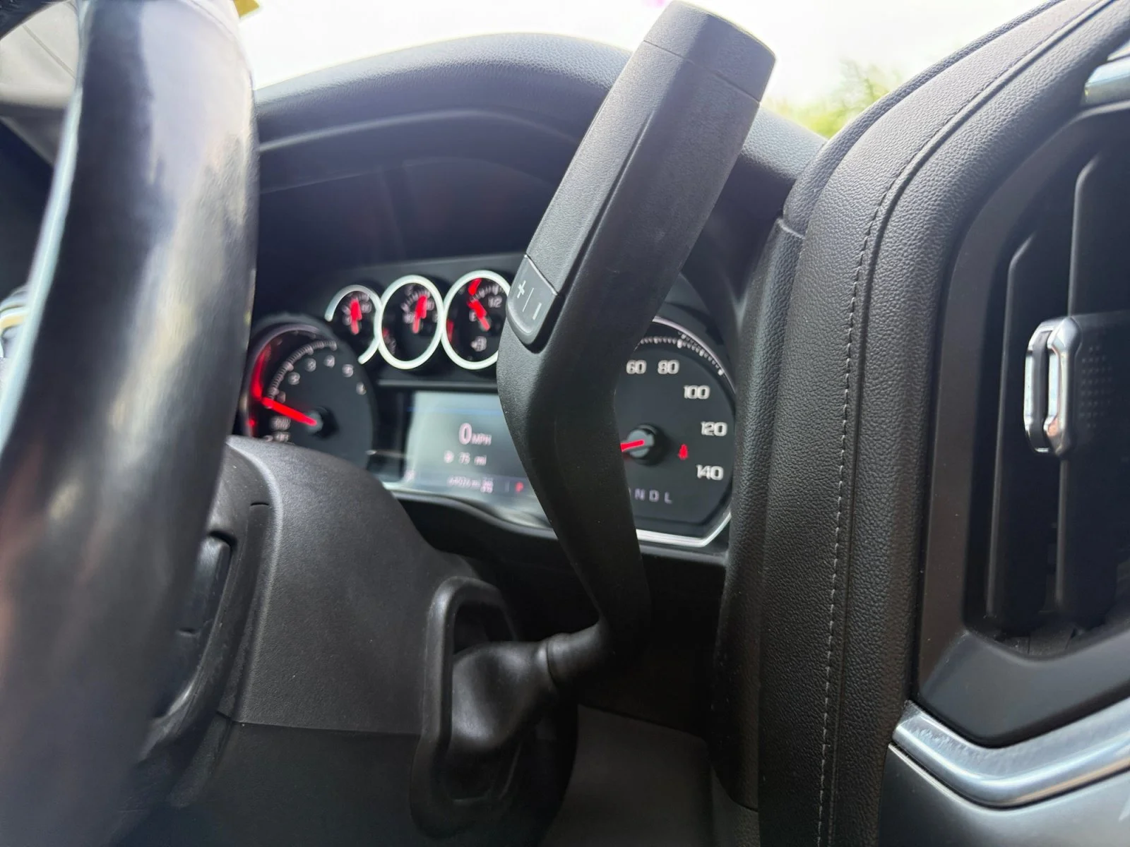 Used 2019 Cajun Red Tintcoat Chevrolet LT image 22