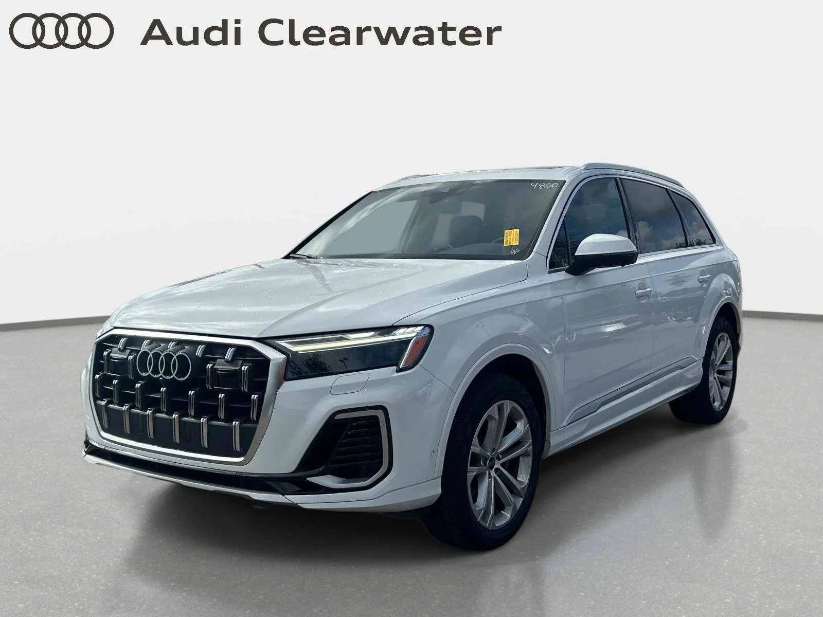 2025 Audi Q7 55 Premium Plus quattro Tiptronic's photo