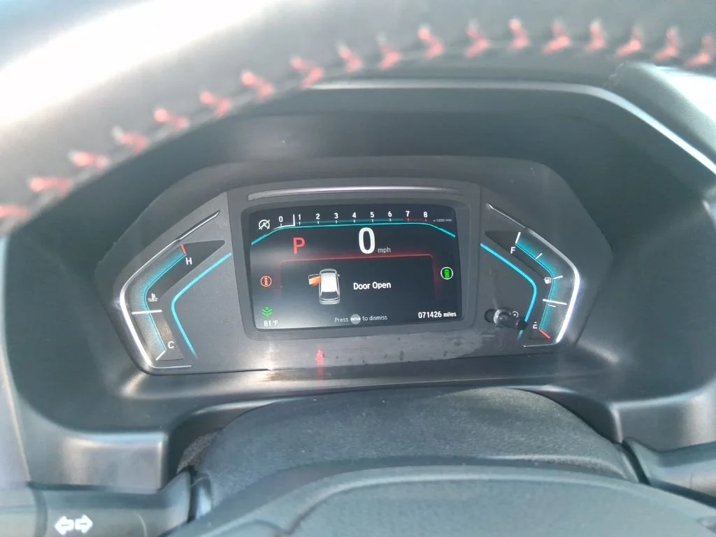 Used 2023  Honda Sport image 11
