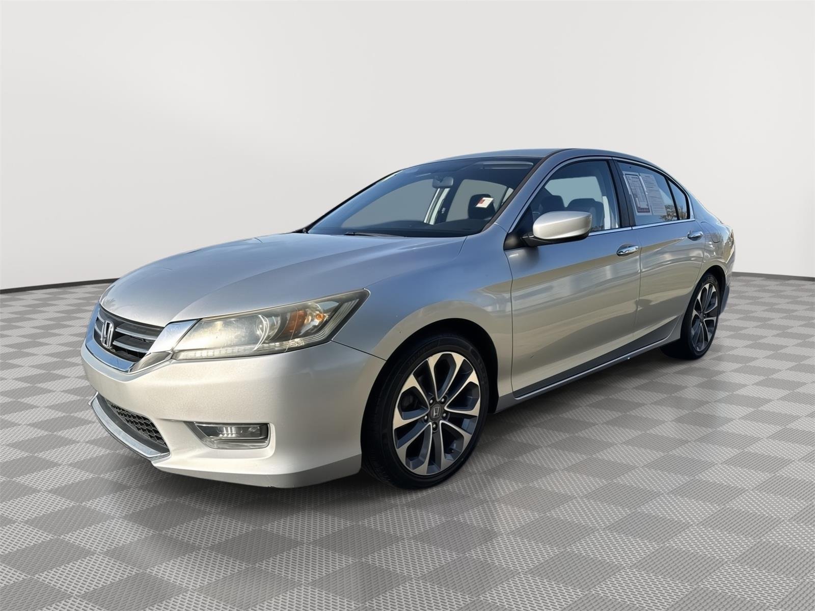 Used 2014 Honda Accord Sport with VIN 1HGCR2F57EA231885 for sale in Kansas City