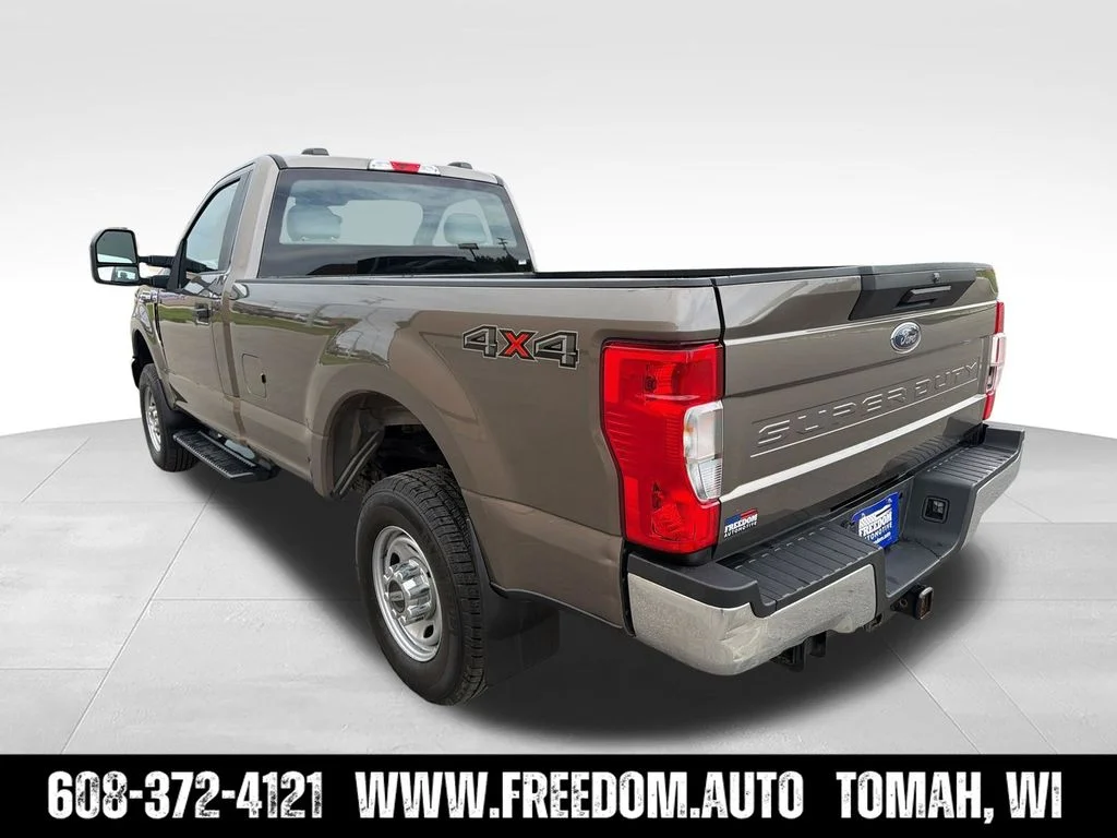 Used 2021 Stone Gray Metallic Ford XL image 3