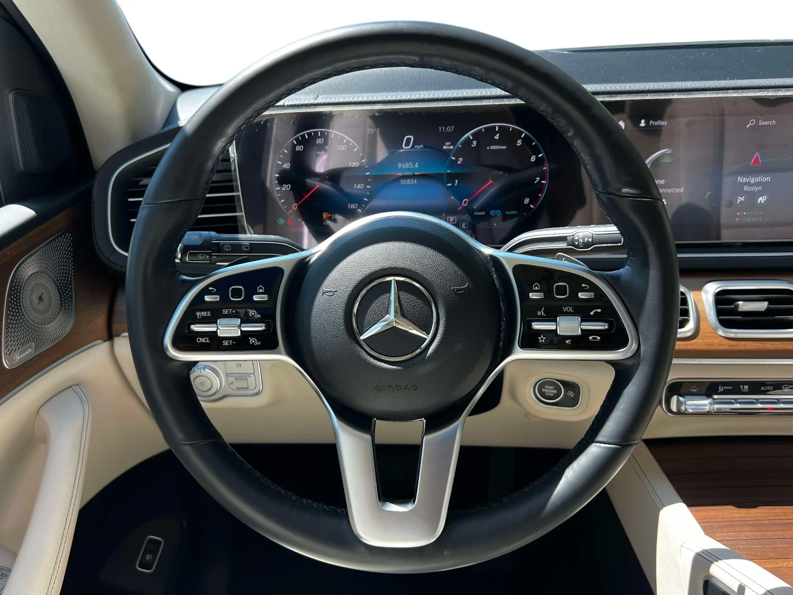 Certified Used 2023  Mercedes-Benz GLS 450 image 16
