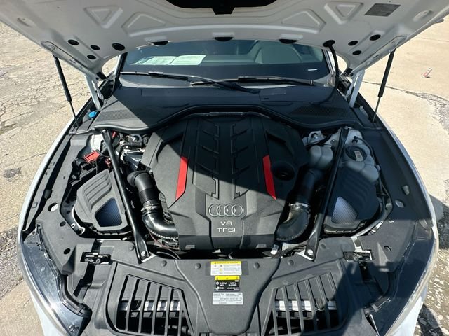 Used 2023 White Audi 4.0T image 33