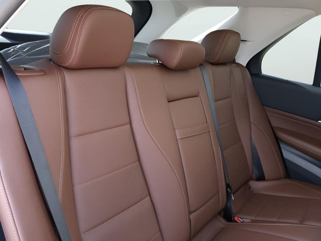 2025 Mercedes-Benz GLE GLE350 - Photo 15
