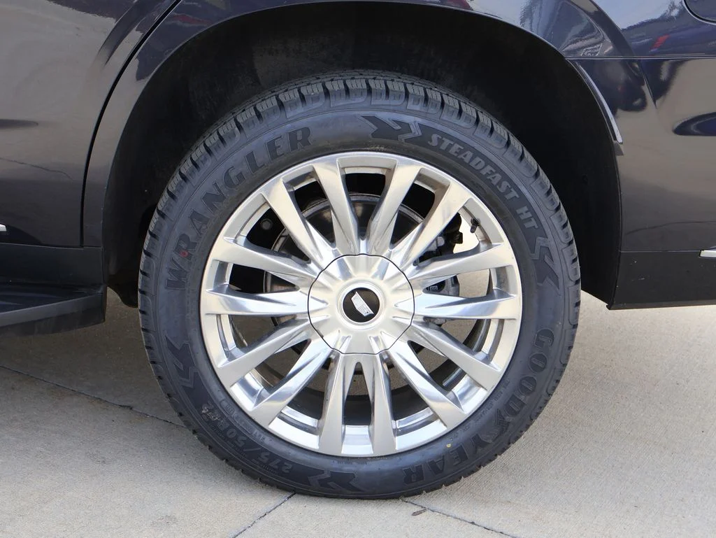 Used 2023 Gray Cadillac Premium Luxury image 51