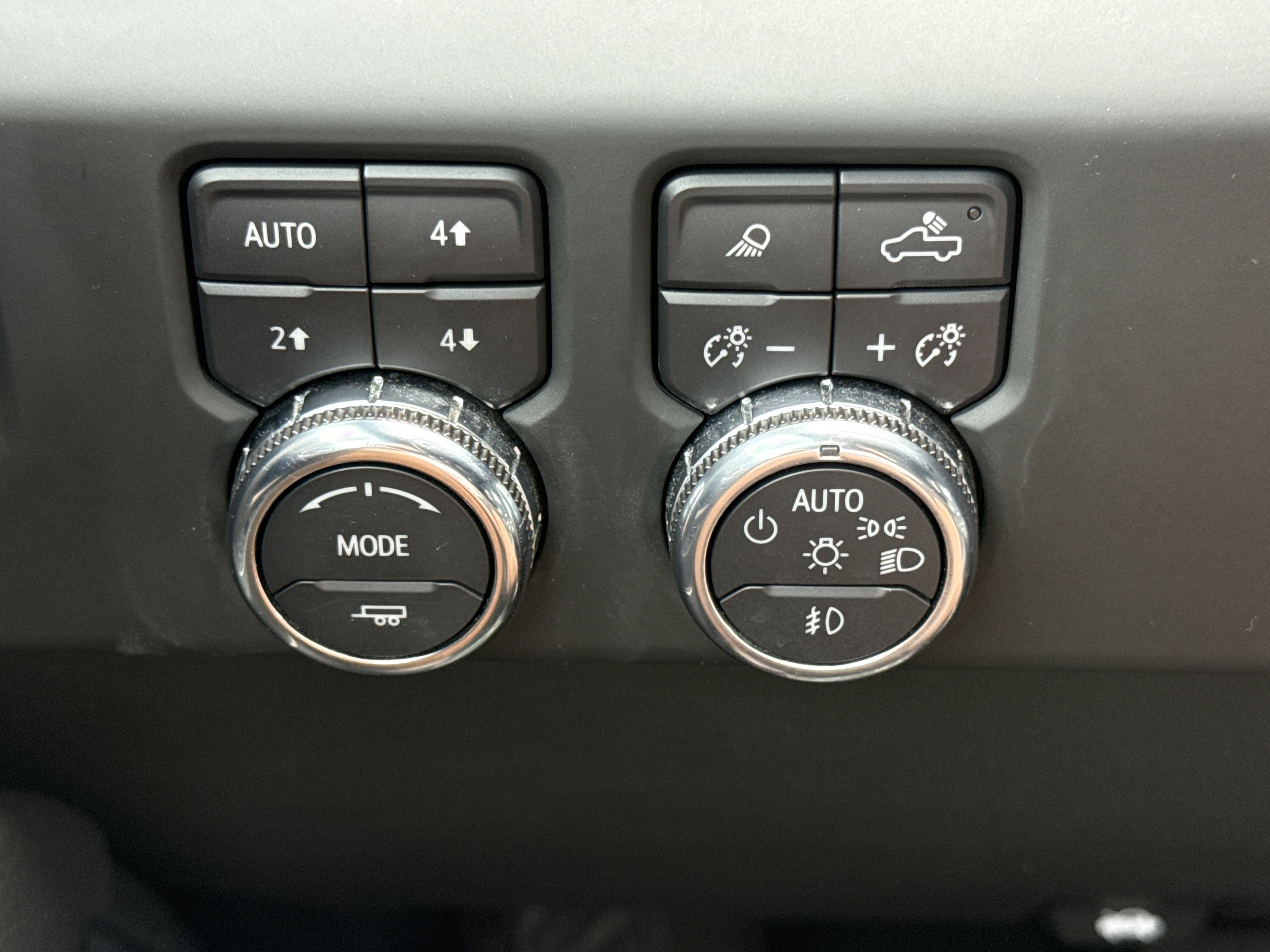 Used 2023 Onyx Black GMC Denali 4WD image 26