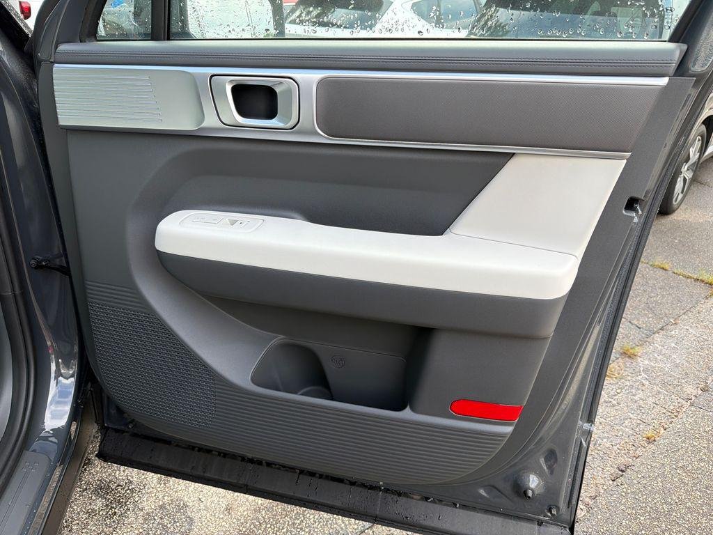 New 2026 Gray Hyundai SE image 14