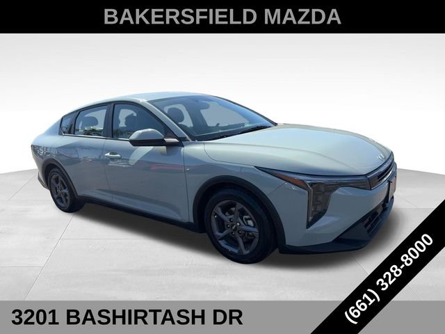 2025 Kia K4 LXS - Photo 7