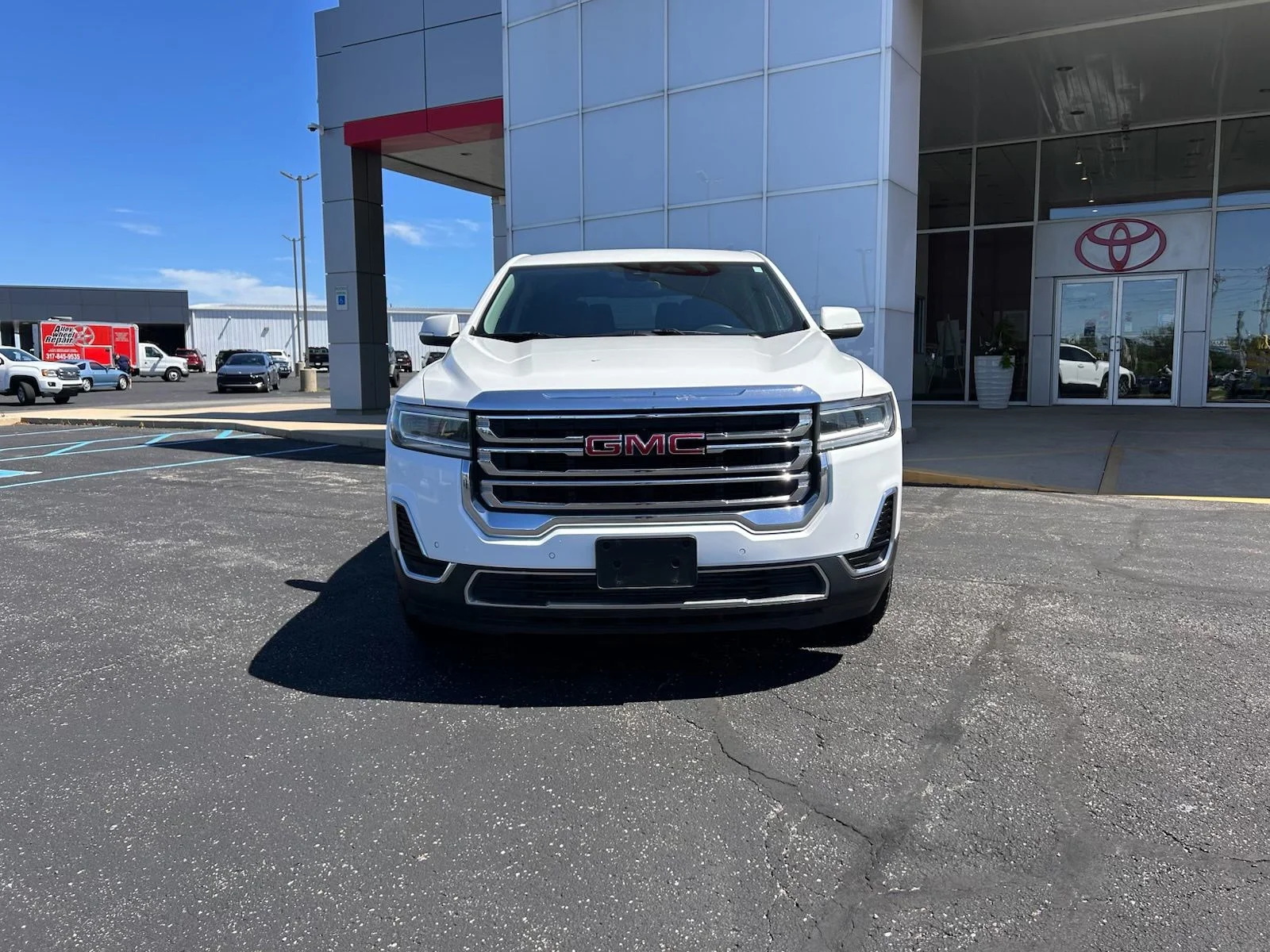 2023 GMC Acadia SLE - Photo 6