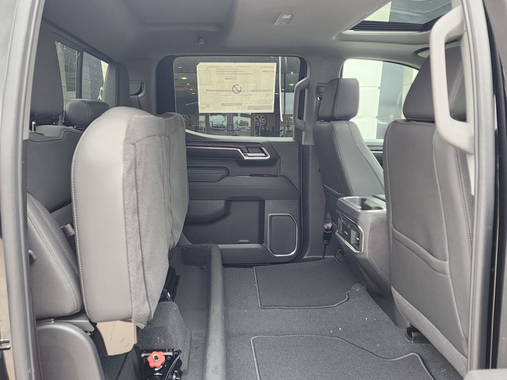 2026 GMC Sierra 1500 SLT - Photo 46
