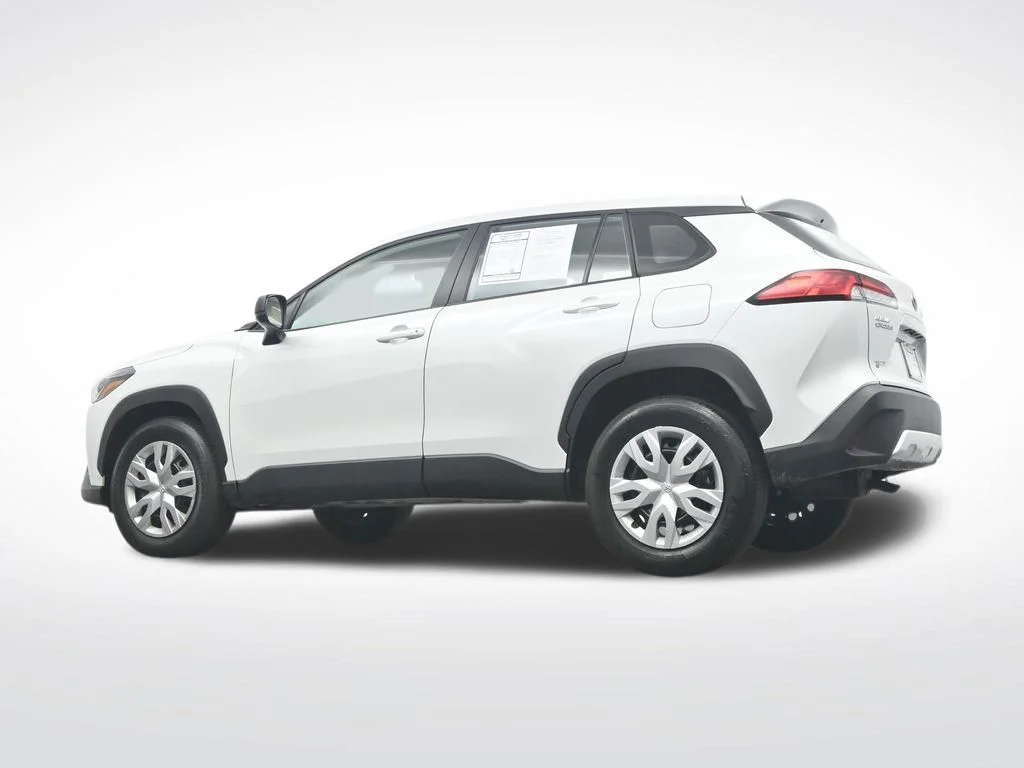 Used 2025 Beige Toyota L image 39