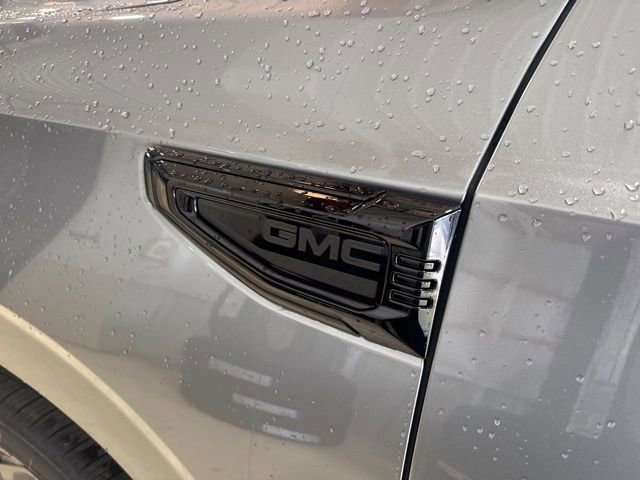 2026 GMC Yukon Denali - Photo 30