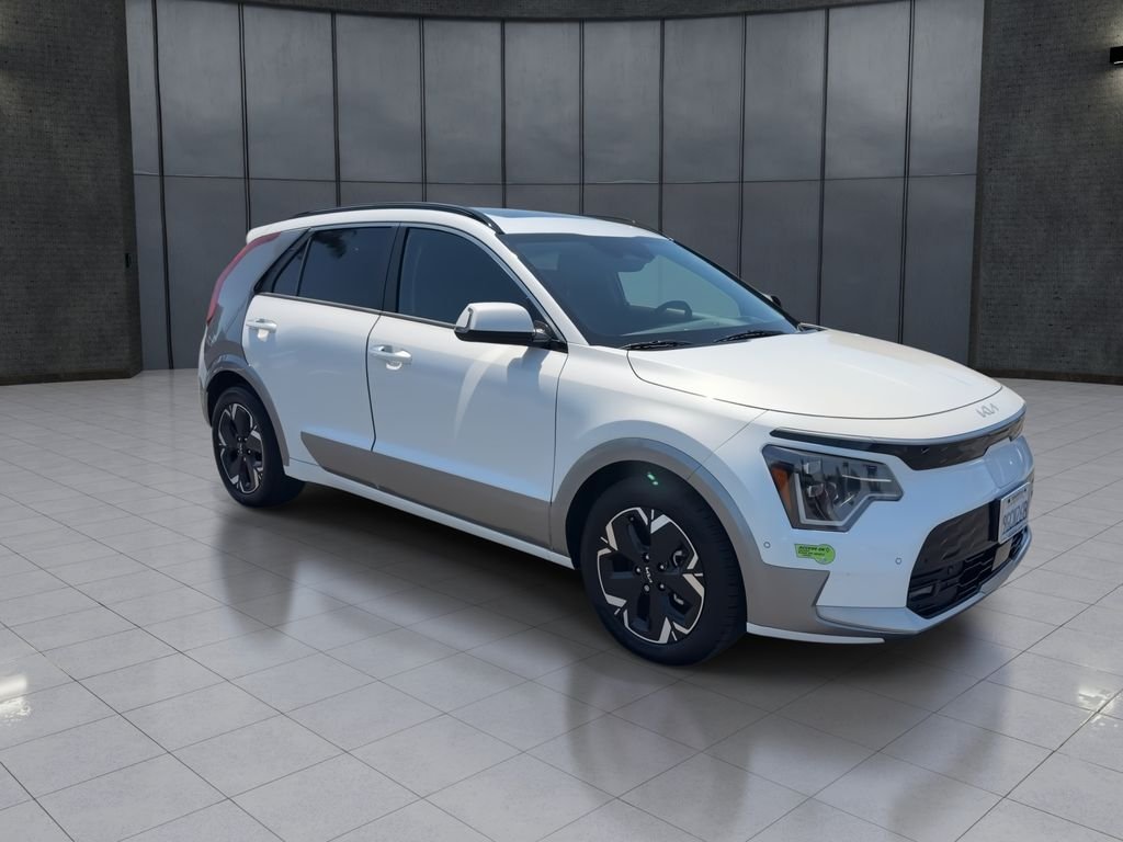 Used 2023 Kia Niro Wave with VIN KNDCT3L17P5018325 for sale in Escondido, CA