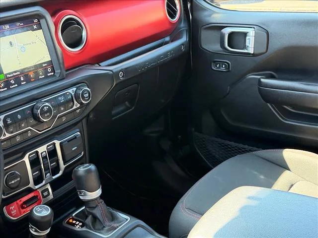 Used 2020 Black Jeep Unlimited Rubicon image 14