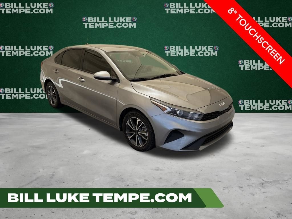 2023 Kia Forte LXS AT's photo