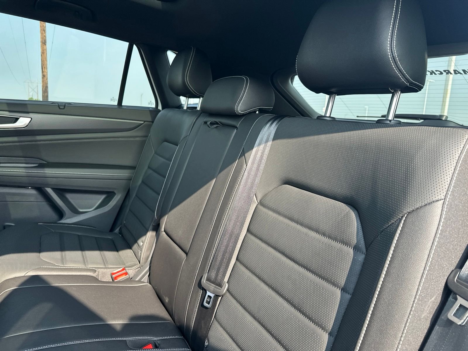 New 2026 White/off-white Volkswagen 2.0T SEL R-Line Black image 23