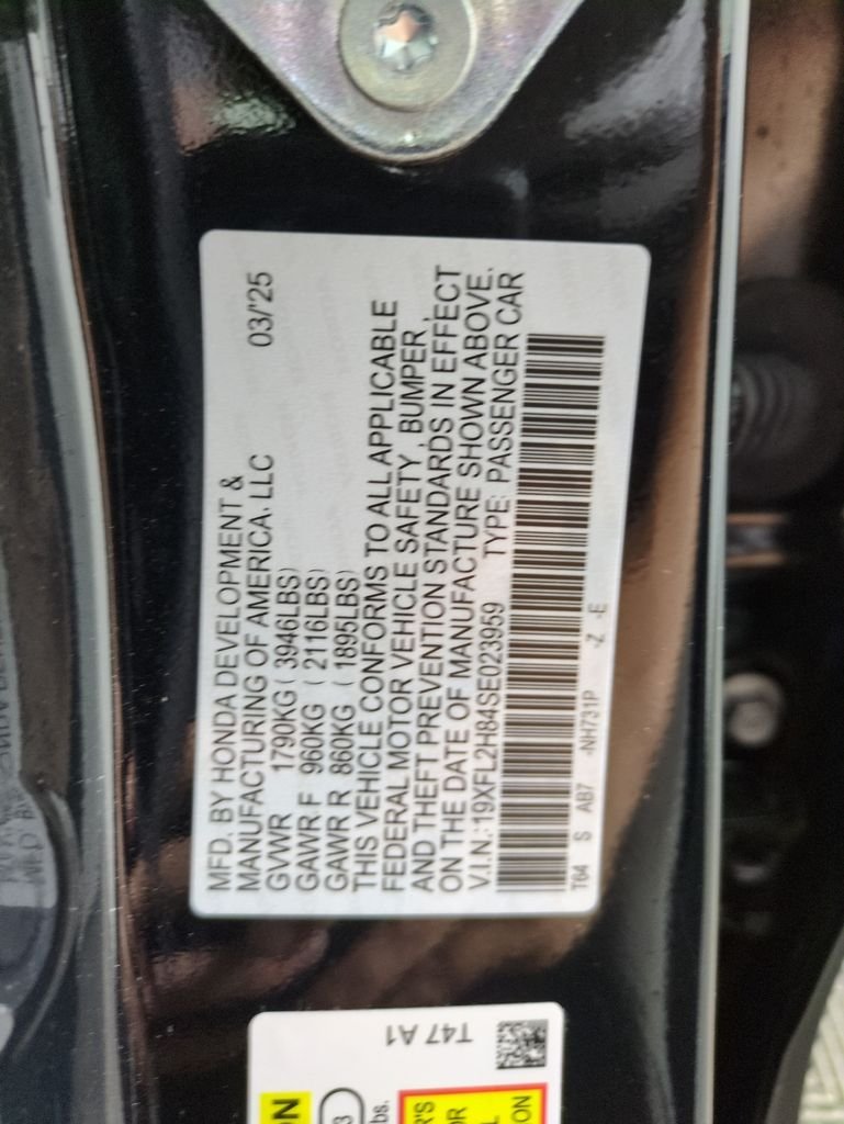 2025 Honda Civic Hatchback Sport - Photo 32