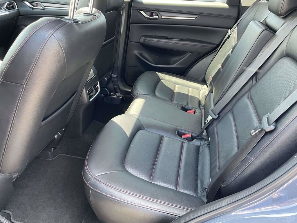 Used 2024 Gray Mazda 2.5 S Carbon Edition image 9