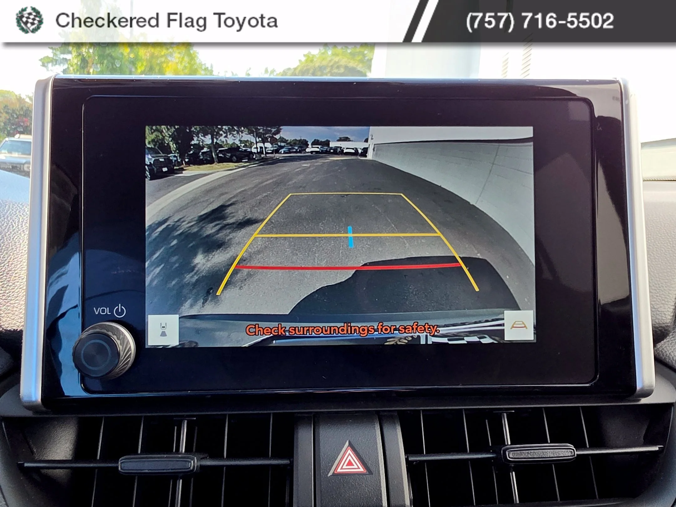 Used 2025 Silver Sky Metallic Toyota XLE image 22