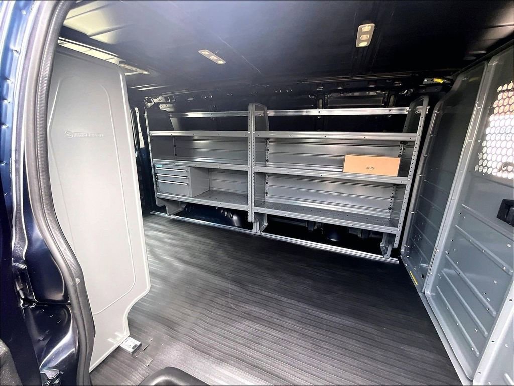 2026 Chevrolet Express Cargo Work Van - Photo 15