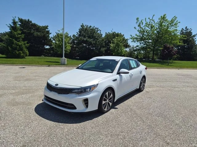 2016 Kia Optima SX Turbo AT's photo