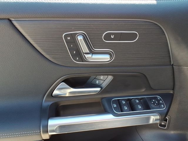 Certified Used 2025 Gray Mercedes-Benz 300 image 13