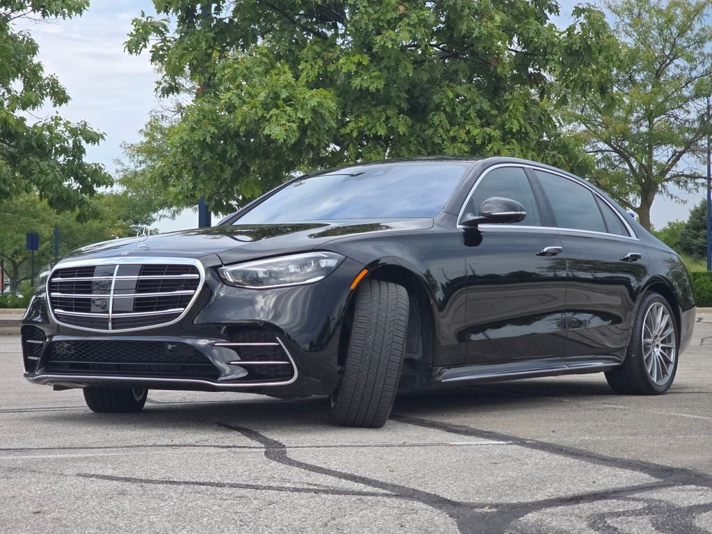 Certified Used 2022 Black Mercedes-Benz S 580 image 13