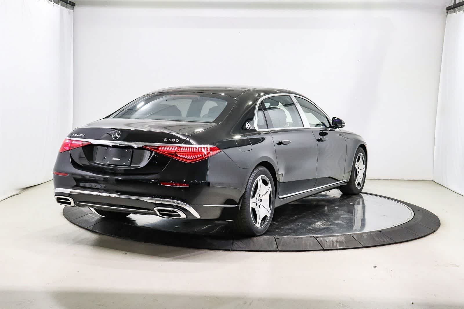 New 2026 Obsidian Black Metallic Mercedes-Benz Maybach S 580 image 4