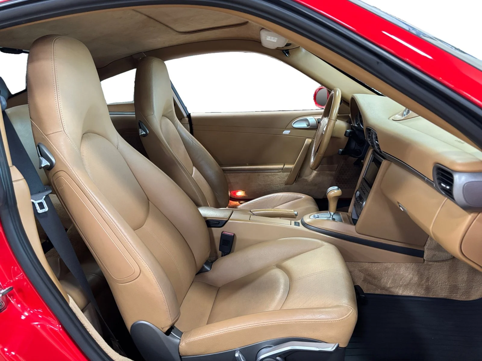 Used 2007 Red Porsche Carrera image 17