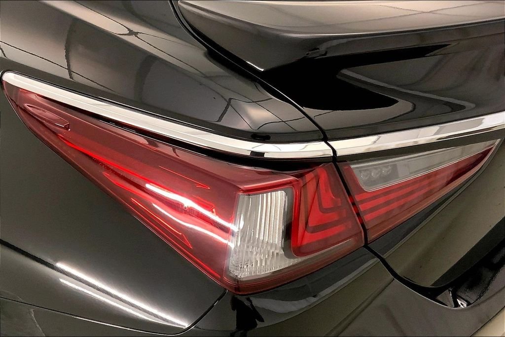 Used 2025 Obsidian Lexus 350 Ultra Luxury image 28