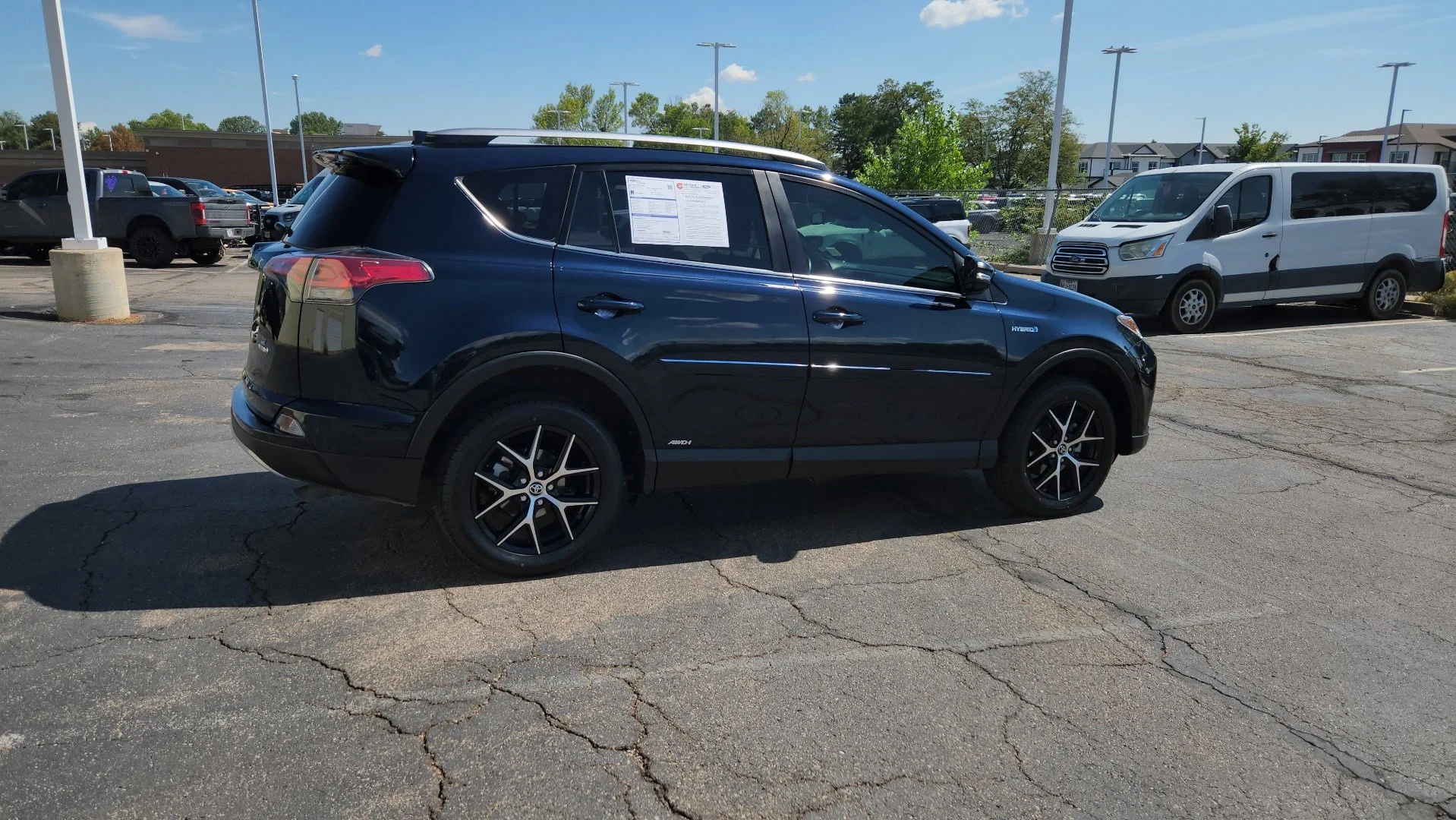 Certified Used 2017 Galactic Aqua Toyota SE image 10