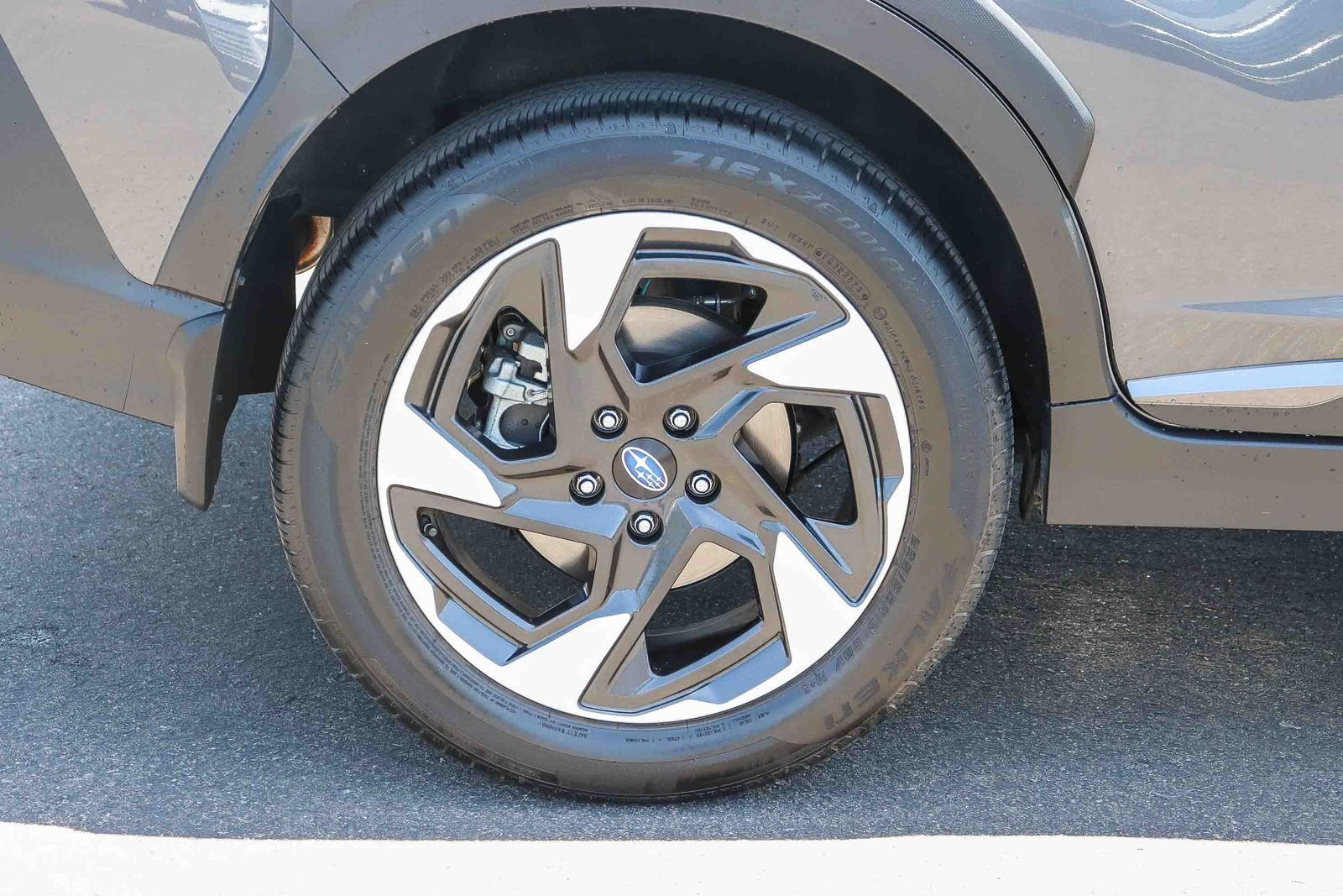 Used 2025 Gray Subaru Limited image 9