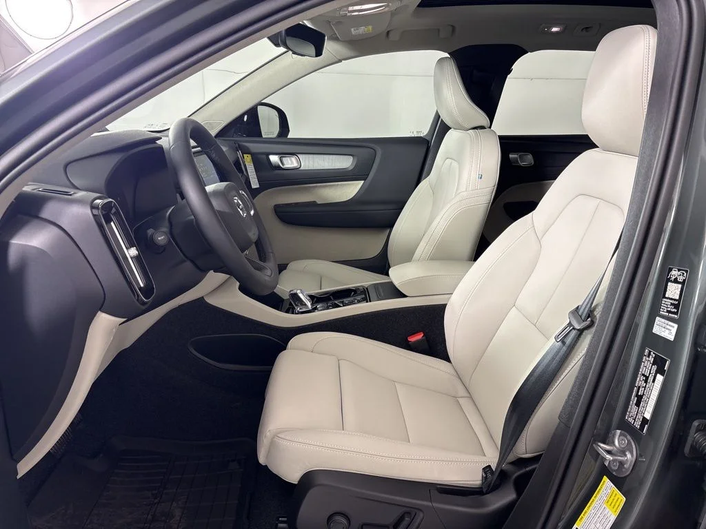 New 2026 Forest Lake Volvo Plus image 26