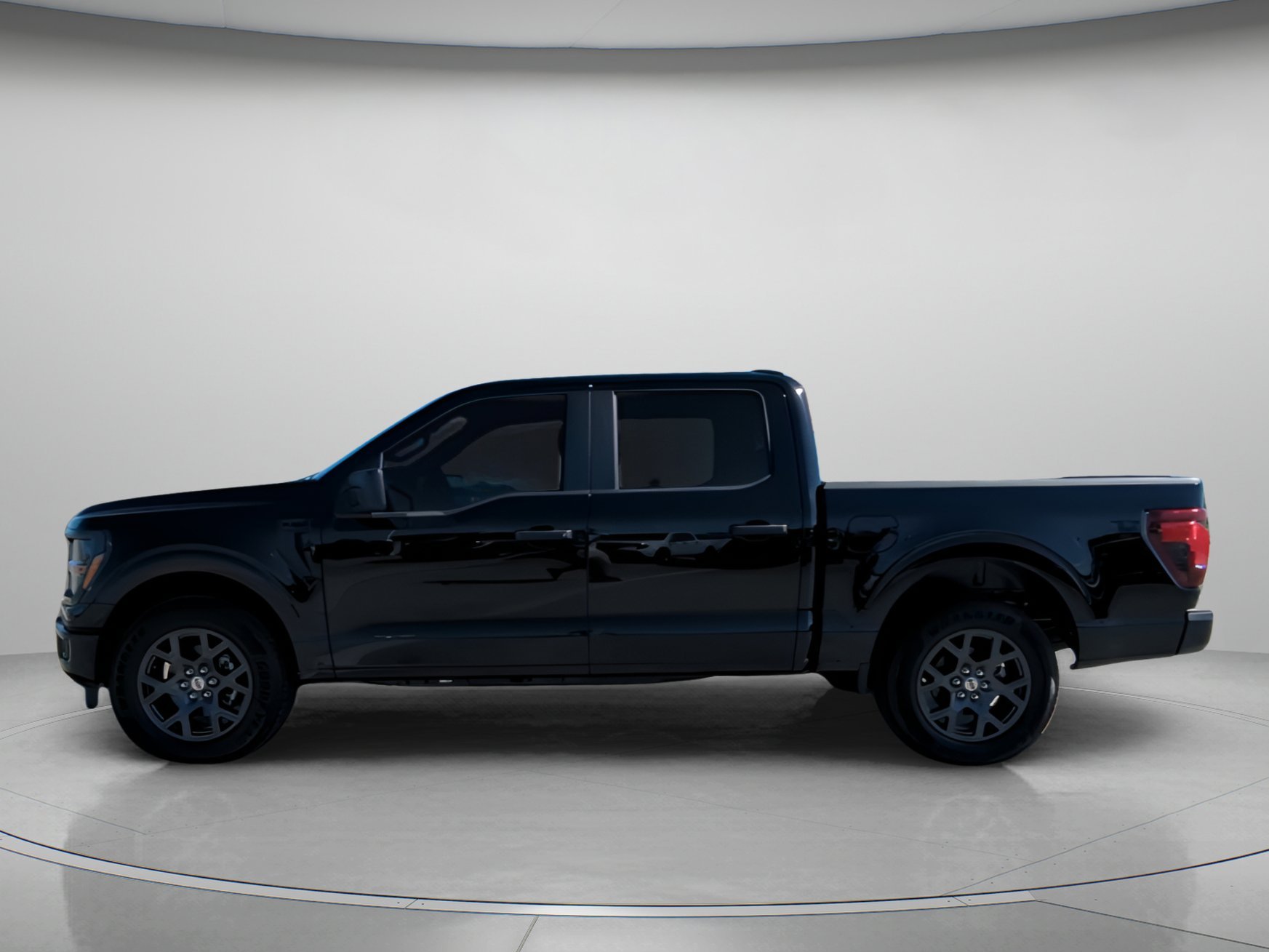 New 2026 Agate Black Metallic Ford STX Crew Cab Pickup image 10