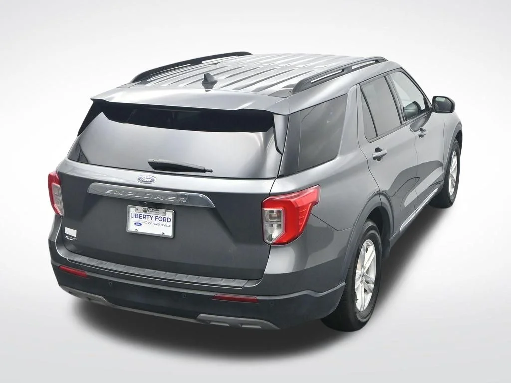 Used 2022 Carbonized Gray Metallic Ford XLT image 29