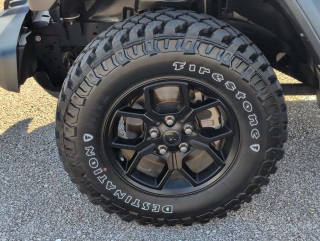 Used 2024 Black Jeep Willys image 11