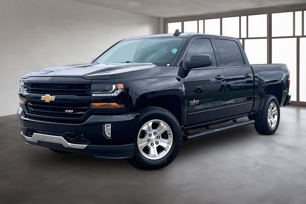 Used 2018 Black Chevrolet LT image 1