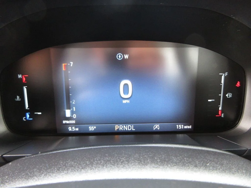 New 2026 Carbonized Gray Metallic Ford XLT image 18